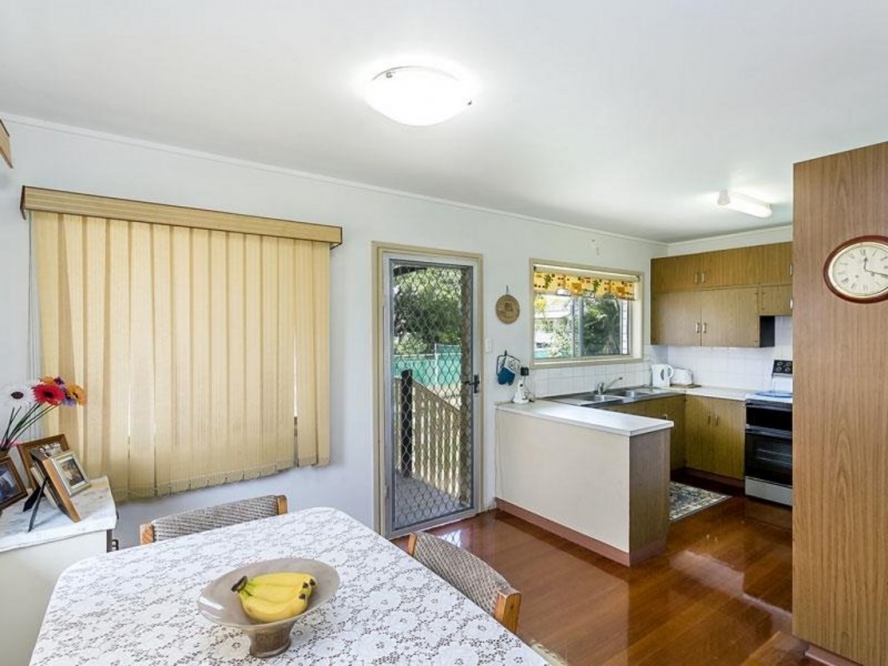 4 Kendall St, Strathpine QLD 4500