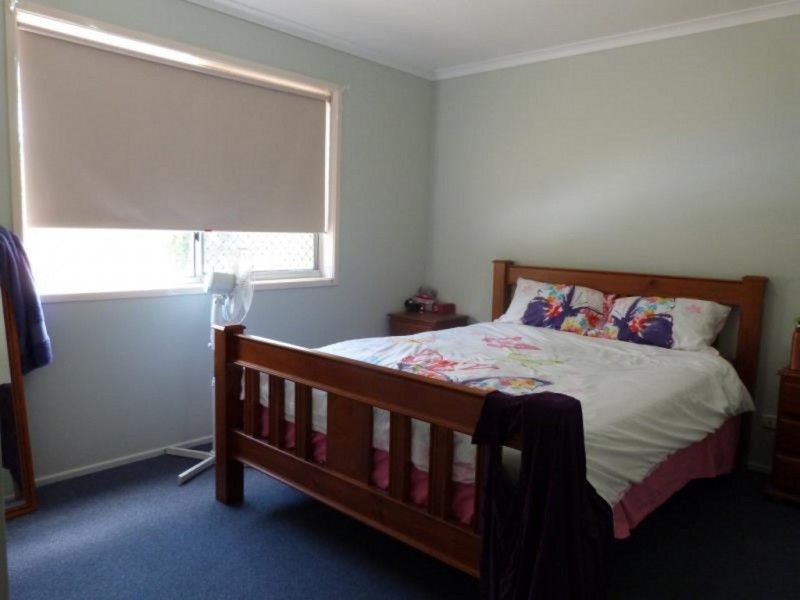 162 Morris Rd, Rothwell QLD 4022