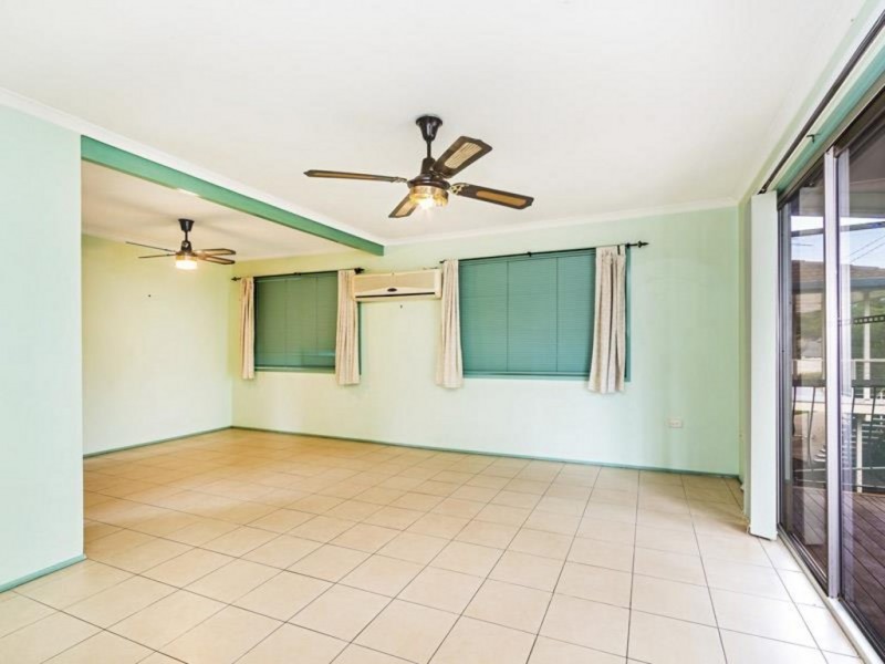 114 Sparkes Rd, Bray Park QLD 4500