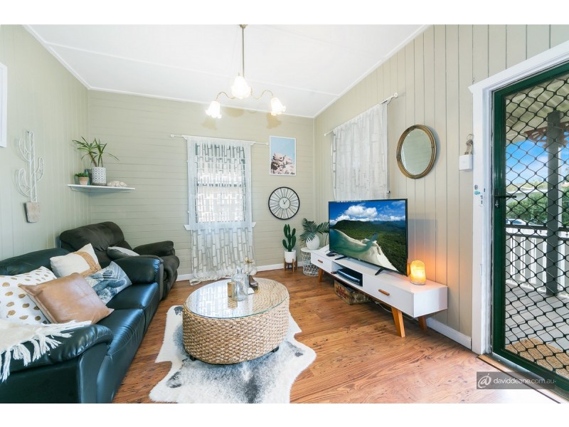 14 Reid Street, Petrie QLD 4502