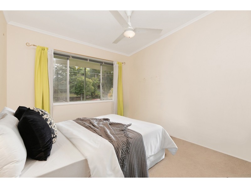 6 Eromba Crescent, Ferny Hills QLD 4055