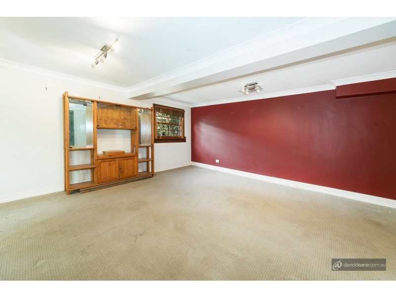 4 Normanhurst Court, Petrie QLD 4502