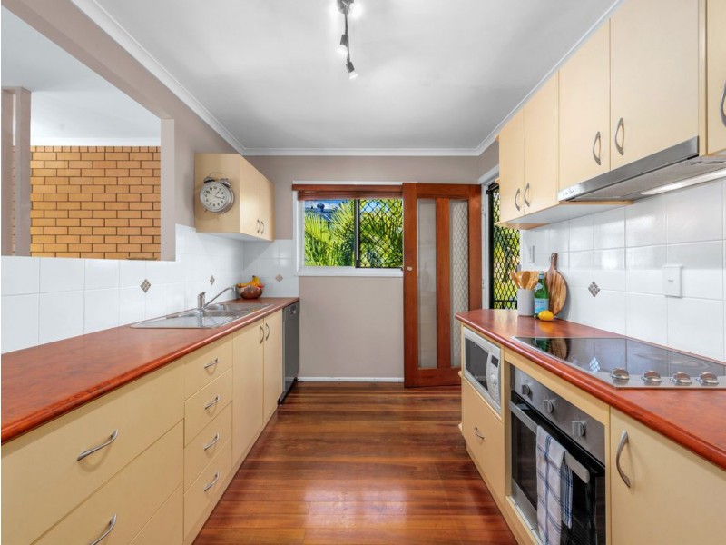 34 Calala Drive, Strathpine QLD 4500