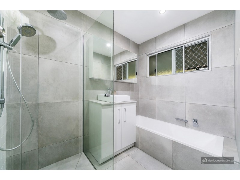 74 Bray Road, Lawnton QLD 4501