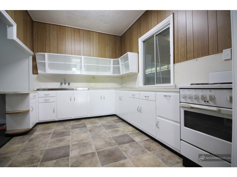2 Belvedere Street, Clontarf QLD 4019