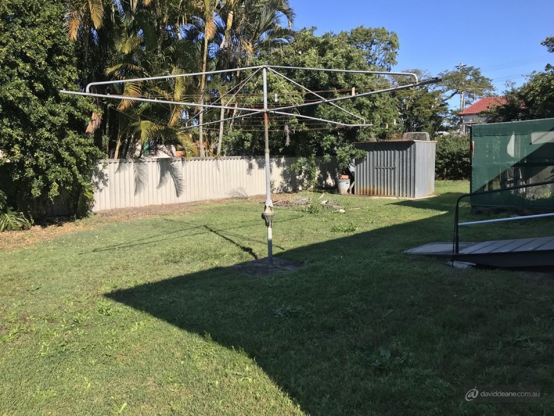 2 Belvedere Street, Clontarf QLD 4019