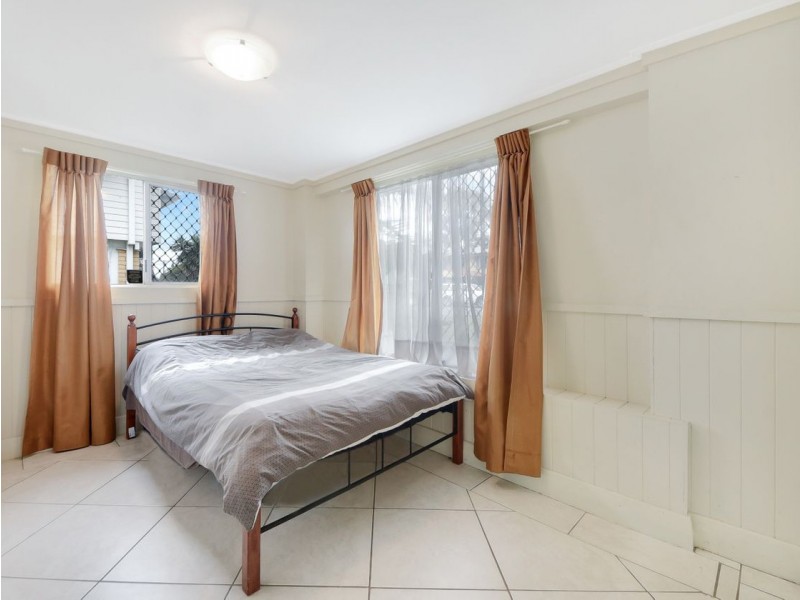 63 Shakespeare Parade, Strathpine QLD 4500