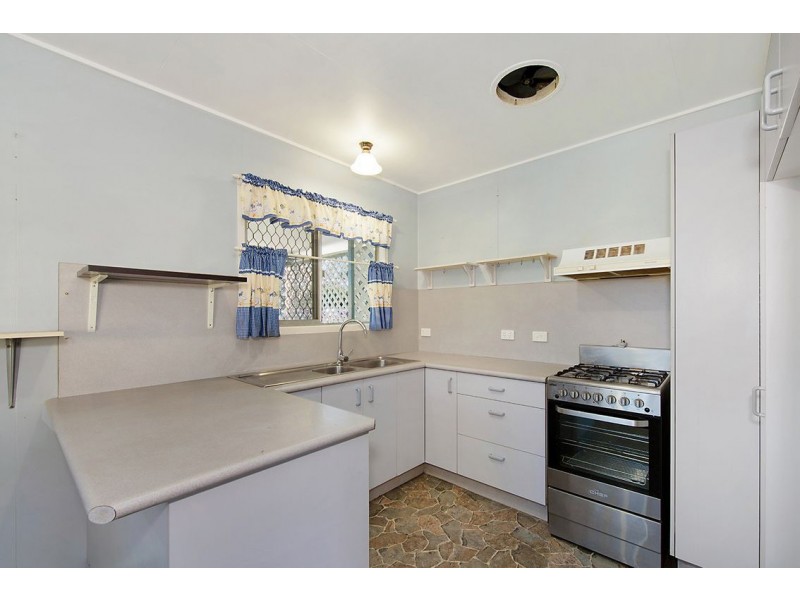 7 Doon Street, Kallangur QLD 4503