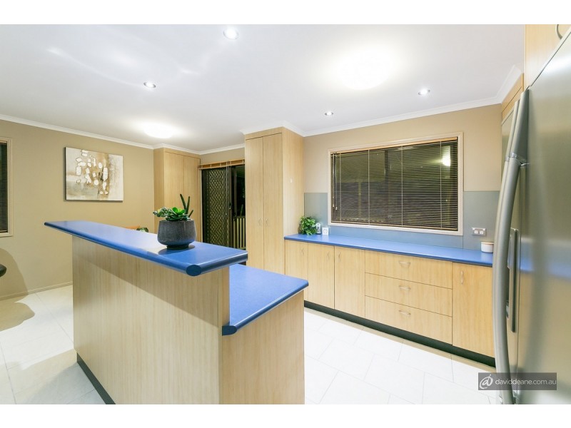 11 Sunderland Drive, Bray Park QLD 4500