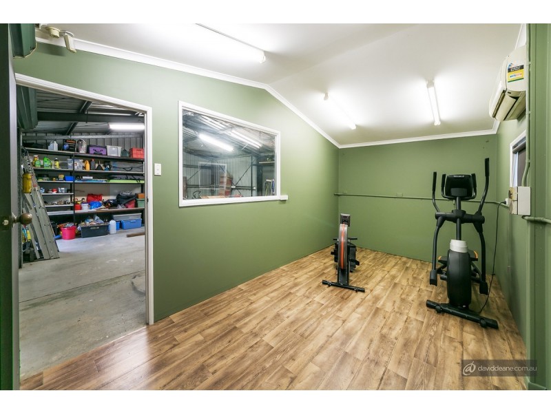 11 Sunderland Drive, Bray Park QLD 4500