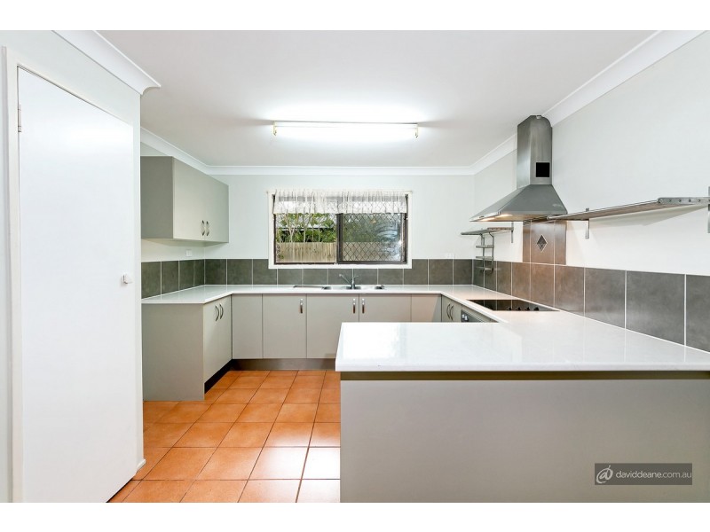 166 Bells Pocket Road, Strathpine QLD 4500