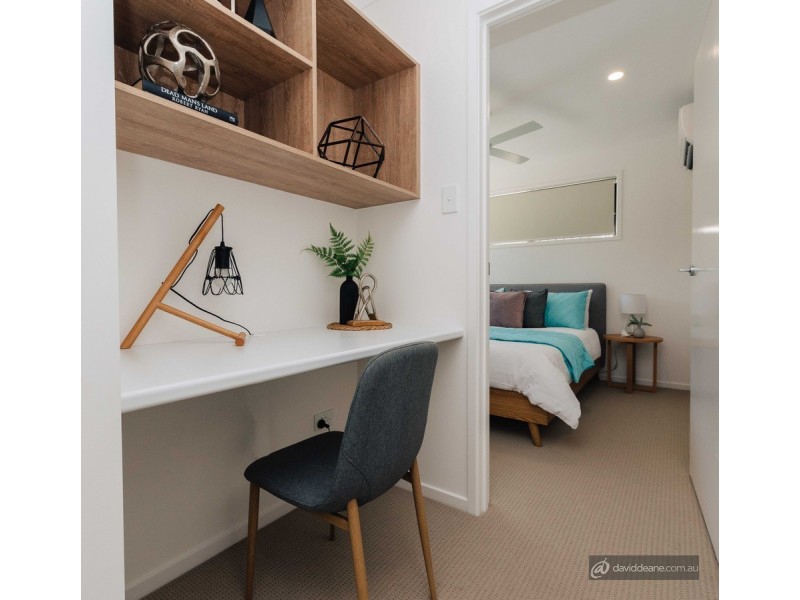 2/100 Spitfire Avenue, Strathpine QLD 4500