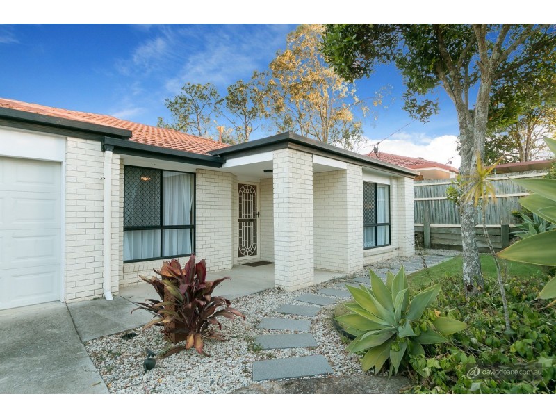 1 Tokai Court, Petrie QLD 4502