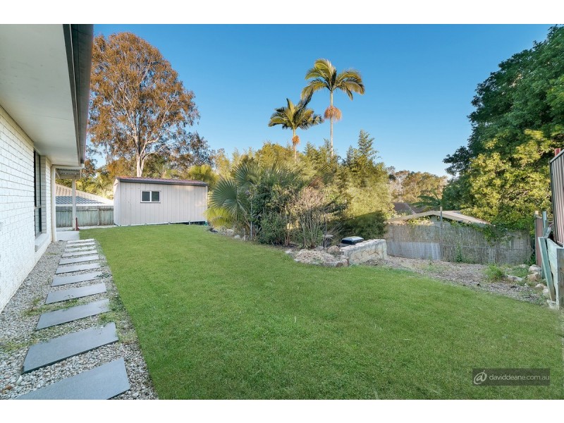 1 Tokai Court, Petrie QLD 4502