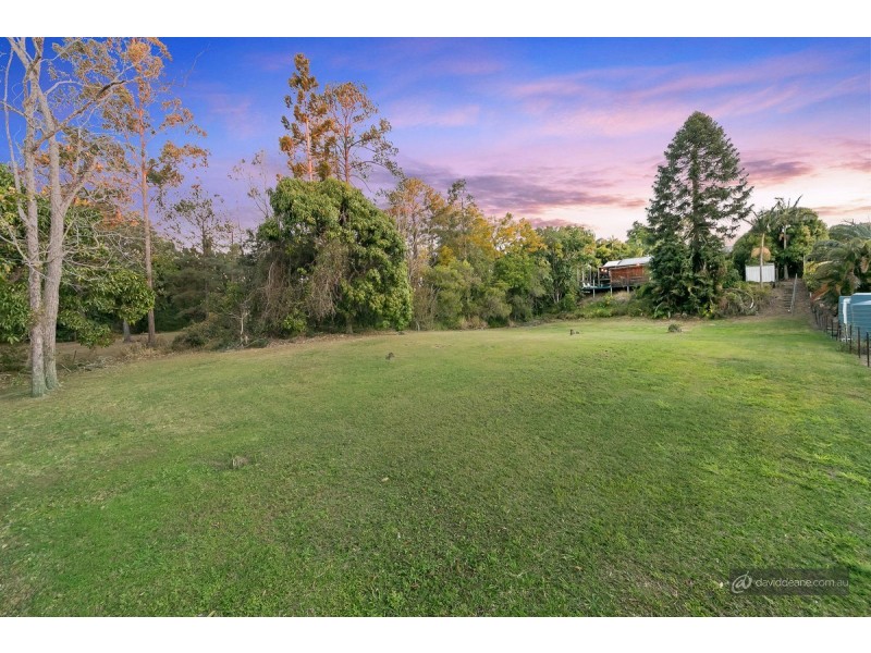 106 Bray Road, Lawnton QLD 4501