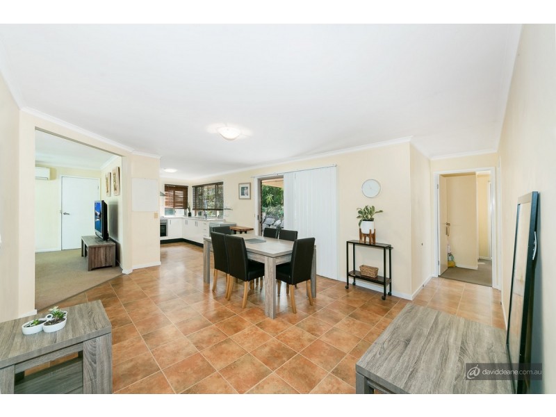22 Cania Crescent, Petrie QLD 4502