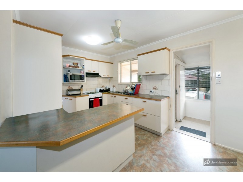 22 Golden Avenue, Kallangur QLD 4503
