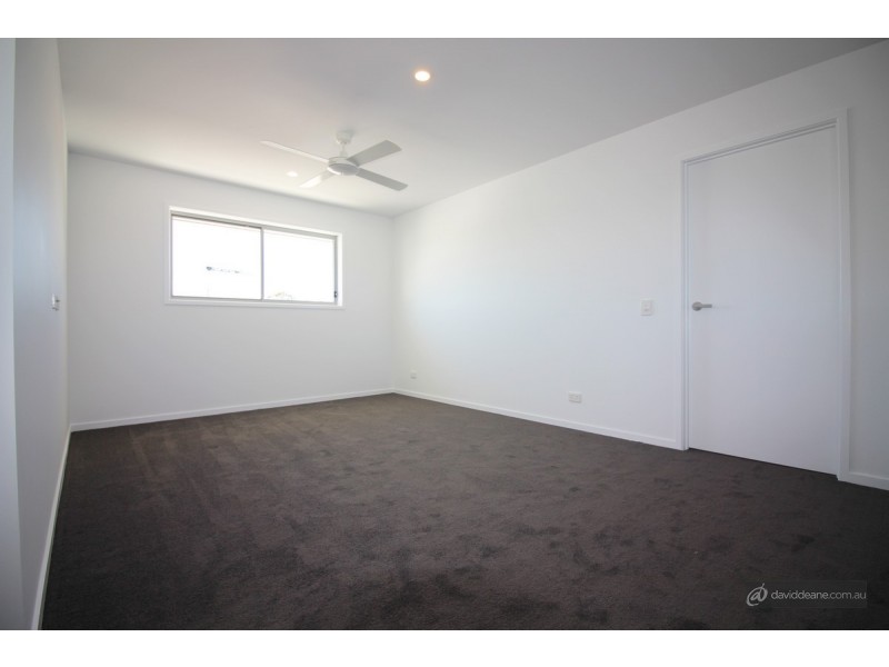 21 Monroe Crescent, Strathpine QLD 4500