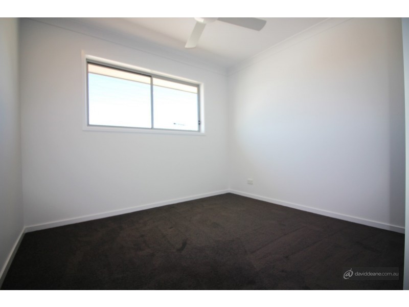 21 Monroe Crescent, Strathpine QLD 4500