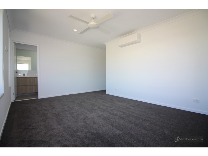 21 Monroe Crescent, Strathpine QLD 4500