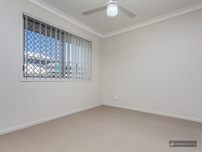 4 Claudia Circuit, Kallangur QLD 4503