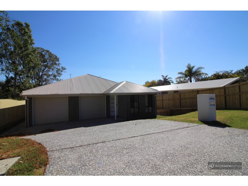 2/17 Hart Street, Lawnton QLD 4501