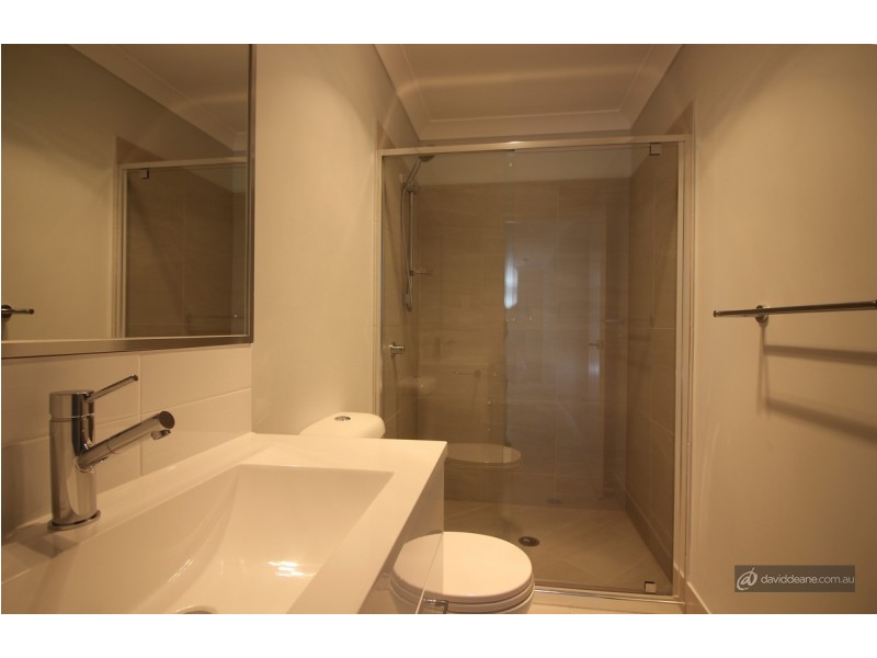 2/19 Hart Street, Lawnton QLD 4501