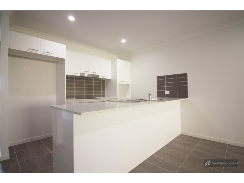 1/28 Hart Street, Lawnton QLD 4501