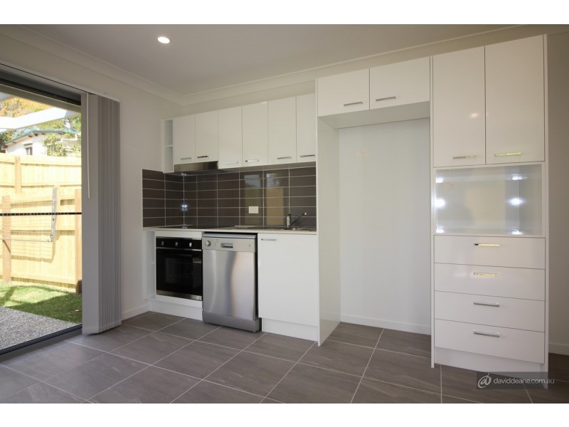 2/28 Hart Street, Lawnton QLD 4501