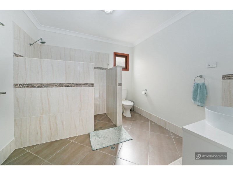 26 Main Avenue, Wavell Heights QLD 4012