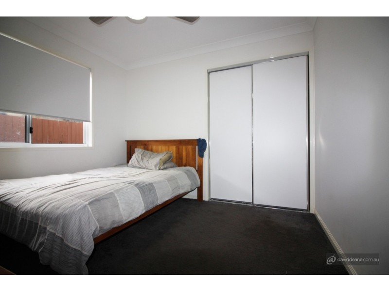 72 Benham Avenue, Kallangur QLD 4503