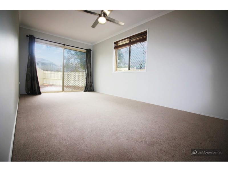 37 Aquarius Street, Kallangur QLD 4503