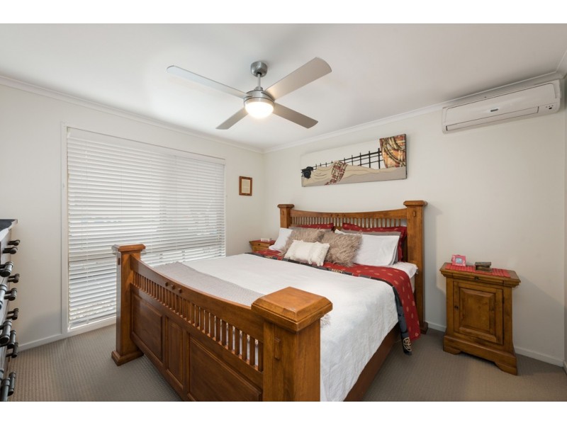 61 Kurwongbah Drive, Petrie QLD 4502