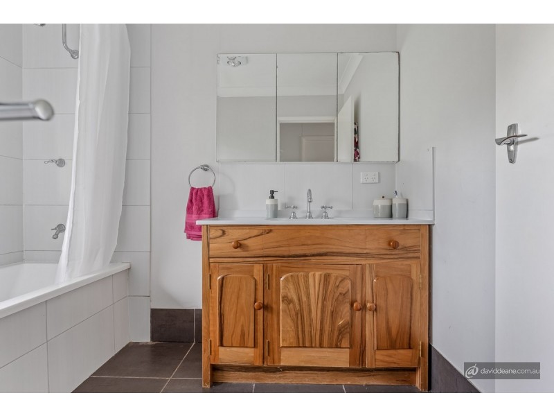 3 Beaufort Street, Strathpine QLD 4500