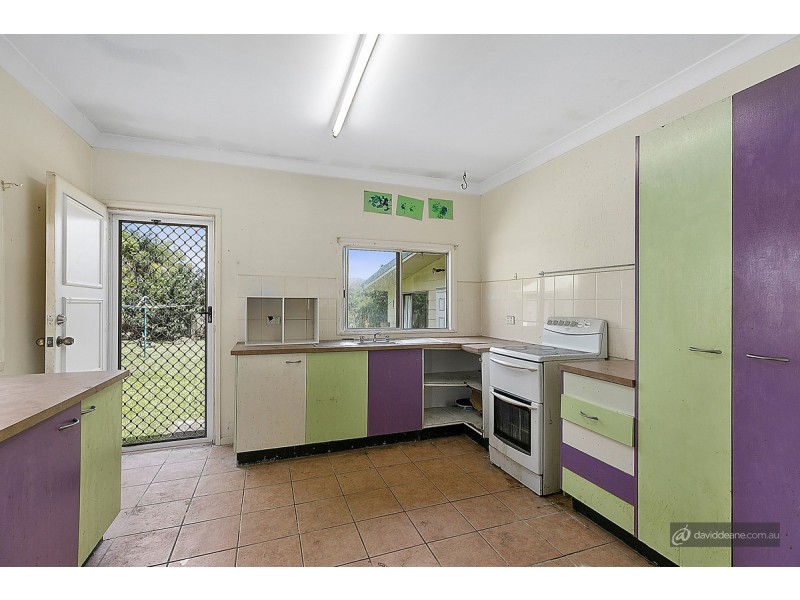 4 Rangeview Street, Strathpine QLD 4500
