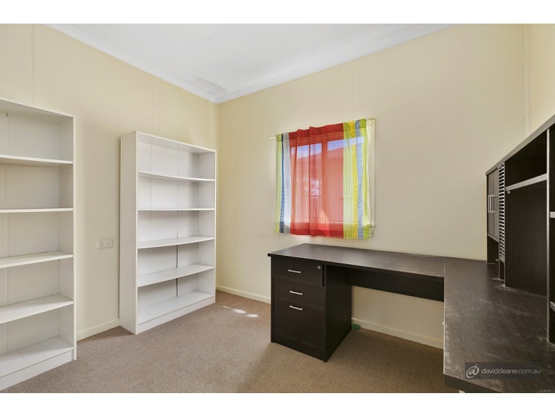 4 Rangeview Street, Strathpine QLD 4500