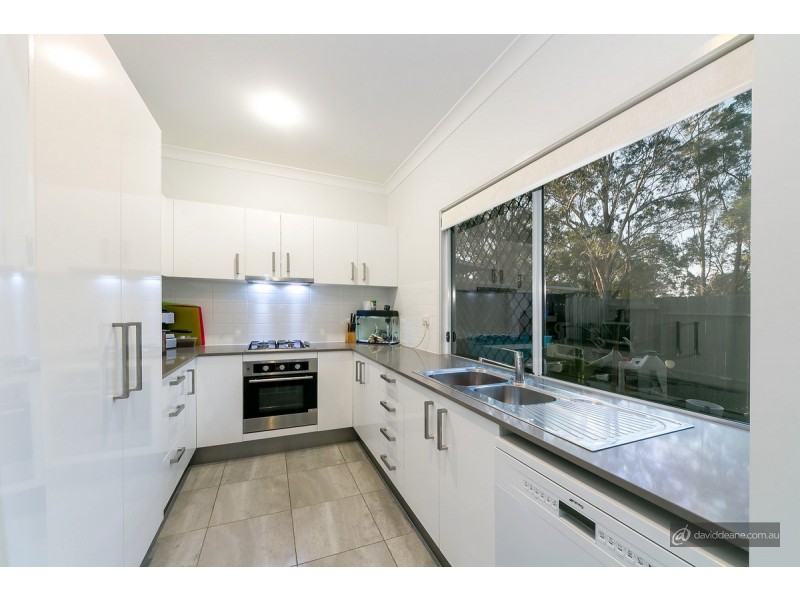 4/35 Admiralty Circuit, Lawnton QLD 4501