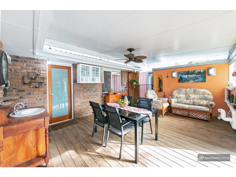 7 Oleron Terrace, Petrie QLD 4502