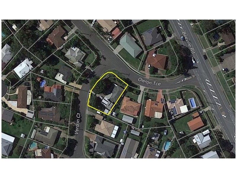 7 Oleron Terrace, Petrie QLD 4502