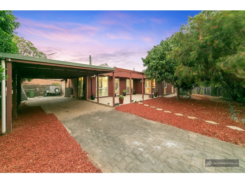 14 Champagne Street, Petrie QLD 4502