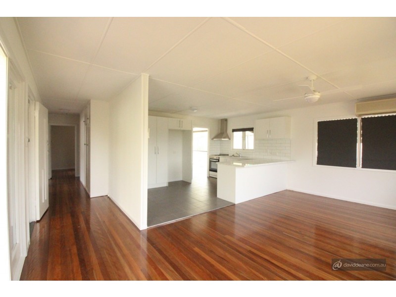 98 Minto Crescent, Arana Hills QLD 4054