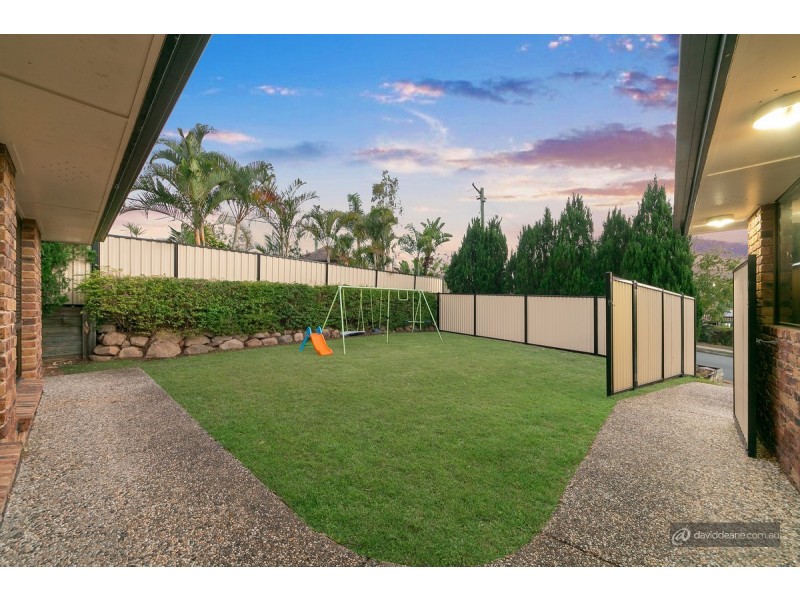 24 Eacham Street, Petrie QLD 4502