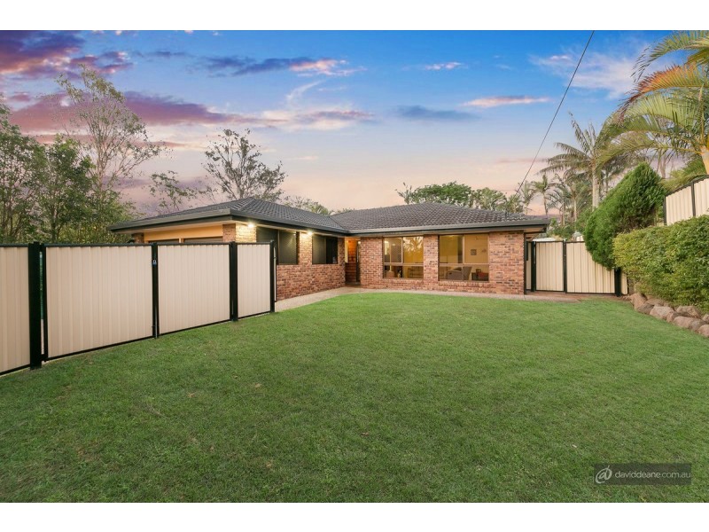 24 Eacham Street, Petrie QLD 4502