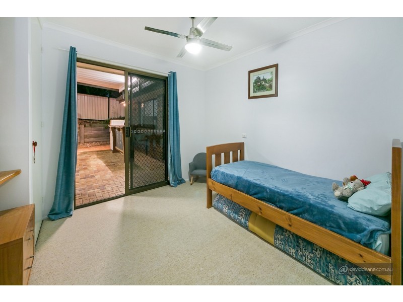 24 Eacham Street, Petrie QLD 4502