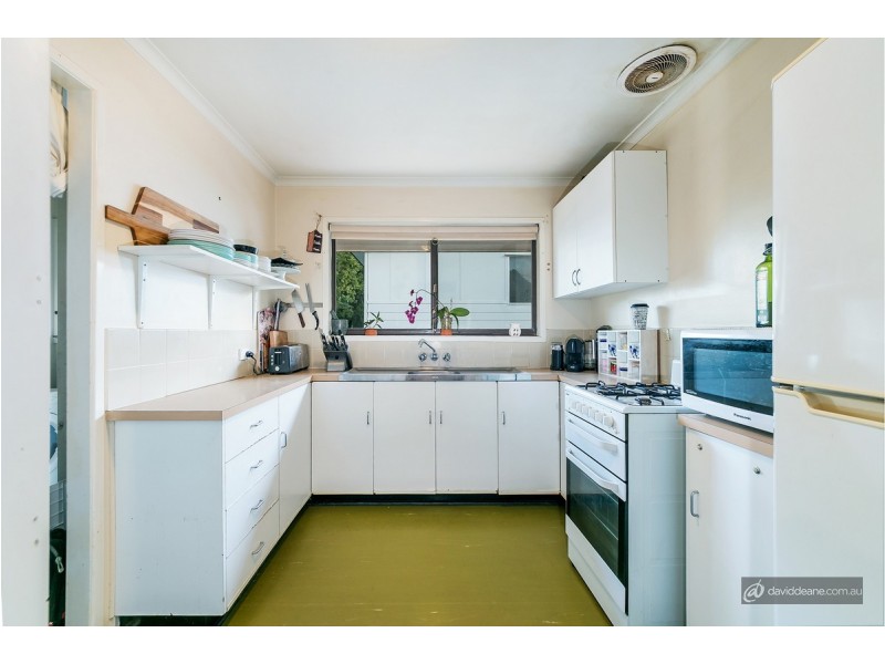 8 Jakari Court, Strathpine QLD 4500