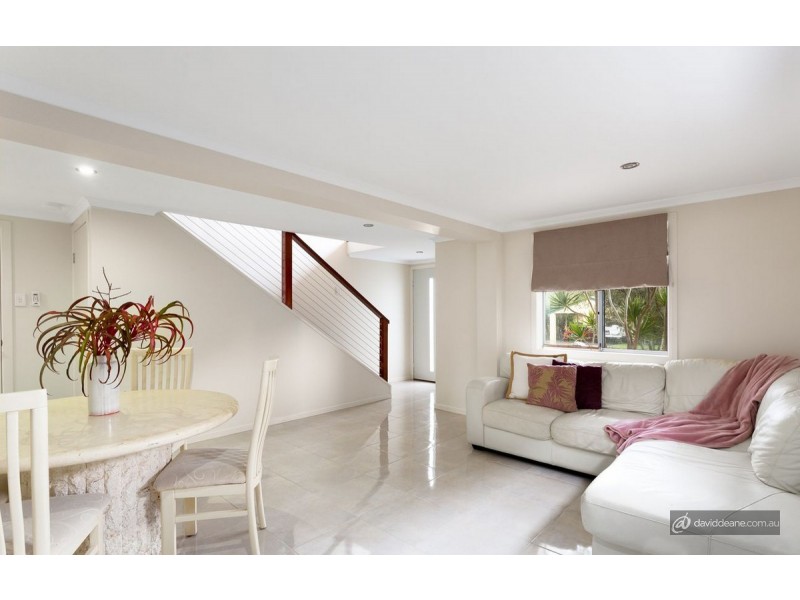 19 Waratah Drive, Clontarf QLD 4019