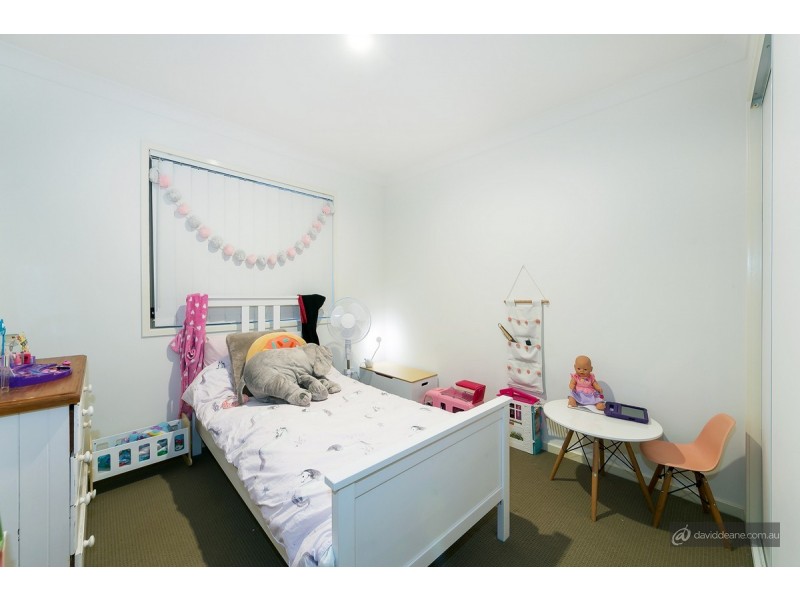 7 Fairy Wren Circuit, Dakabin QLD 4503