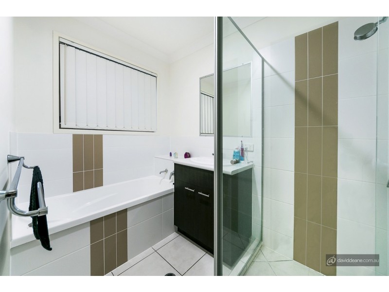 7 Fairy Wren Circuit, Dakabin QLD 4503