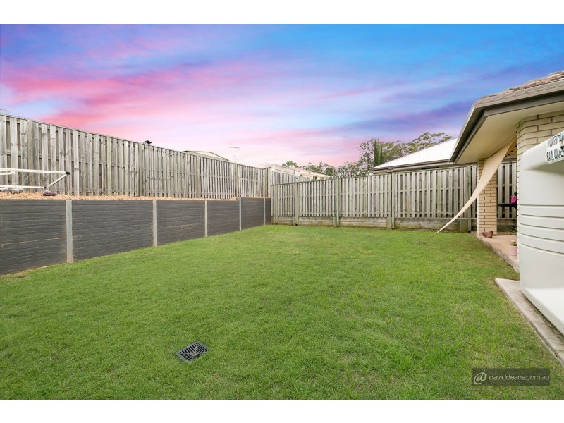 7 Fairy Wren Circuit, Dakabin QLD 4503