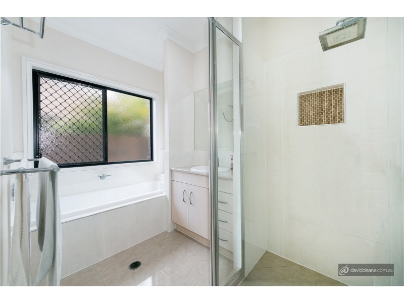 17 April Court, Joyner QLD 4500